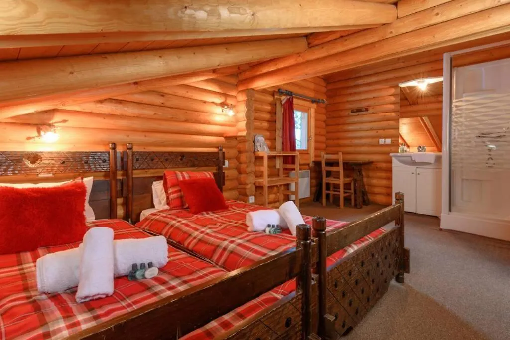 Chalet Le Baikal 10 Personnes, Pres Des Pistes Villa Courchevel